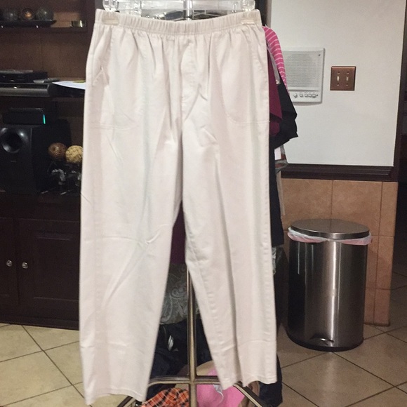 white stag pants petite